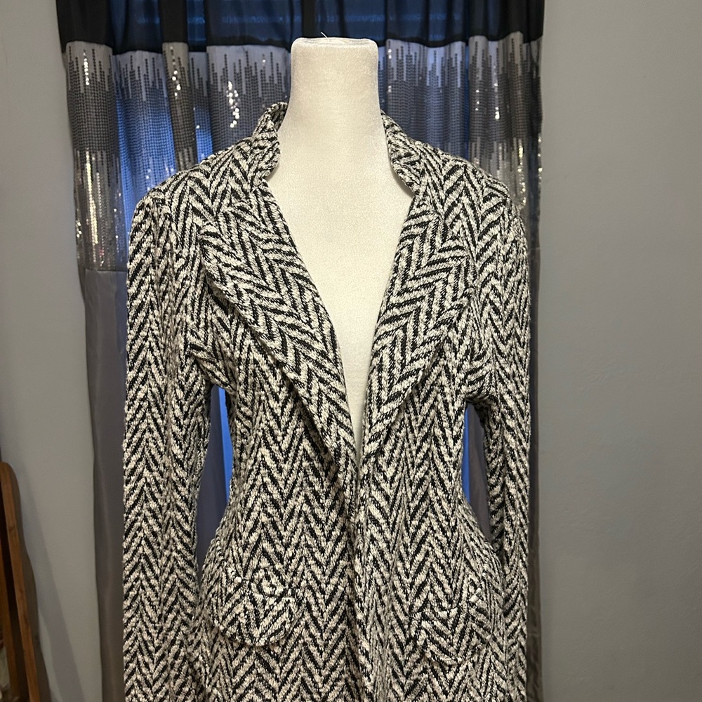 BKE Black and White Chevron Jacket